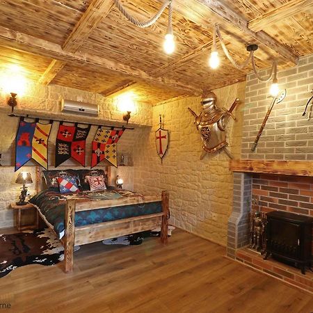 Chambre D'Hote Medieval Du Vieux Bourg Chailloue Dış mekan fotoğraf